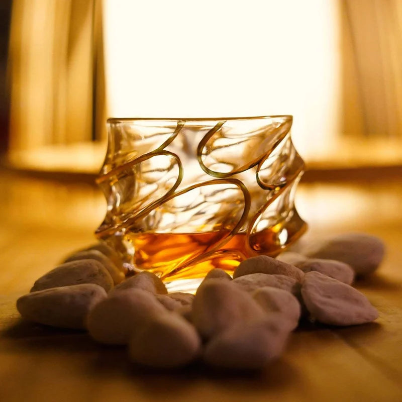 Elegant Gold Line Whiskey Glasses - Crystal Tumblers Set