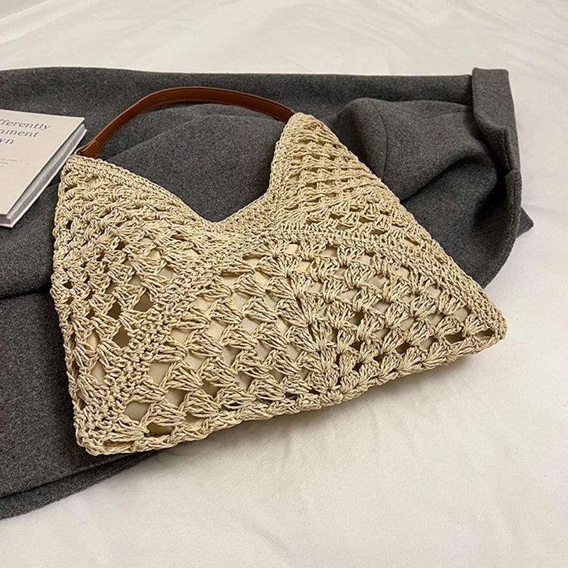 Elegant Knitted Straw Handbag - Hand-Woven Seaside Tote