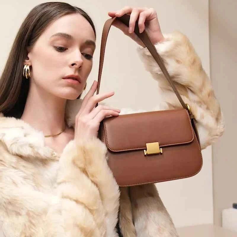 Elegant Designer Leather Shoulder Bag - Luxury Crossbody