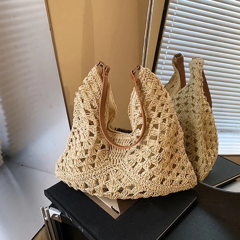 Elegant Knitted Straw Handbag - Hand-Woven Seaside Tote