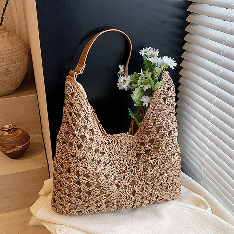 Elegant Knitted Straw Handbag - Hand-Woven Seaside Tote