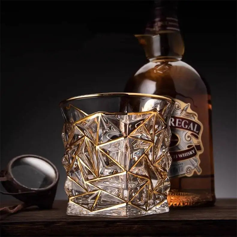 Elegant Luxury Whiskey Glass - Crystal & Golden Line Design