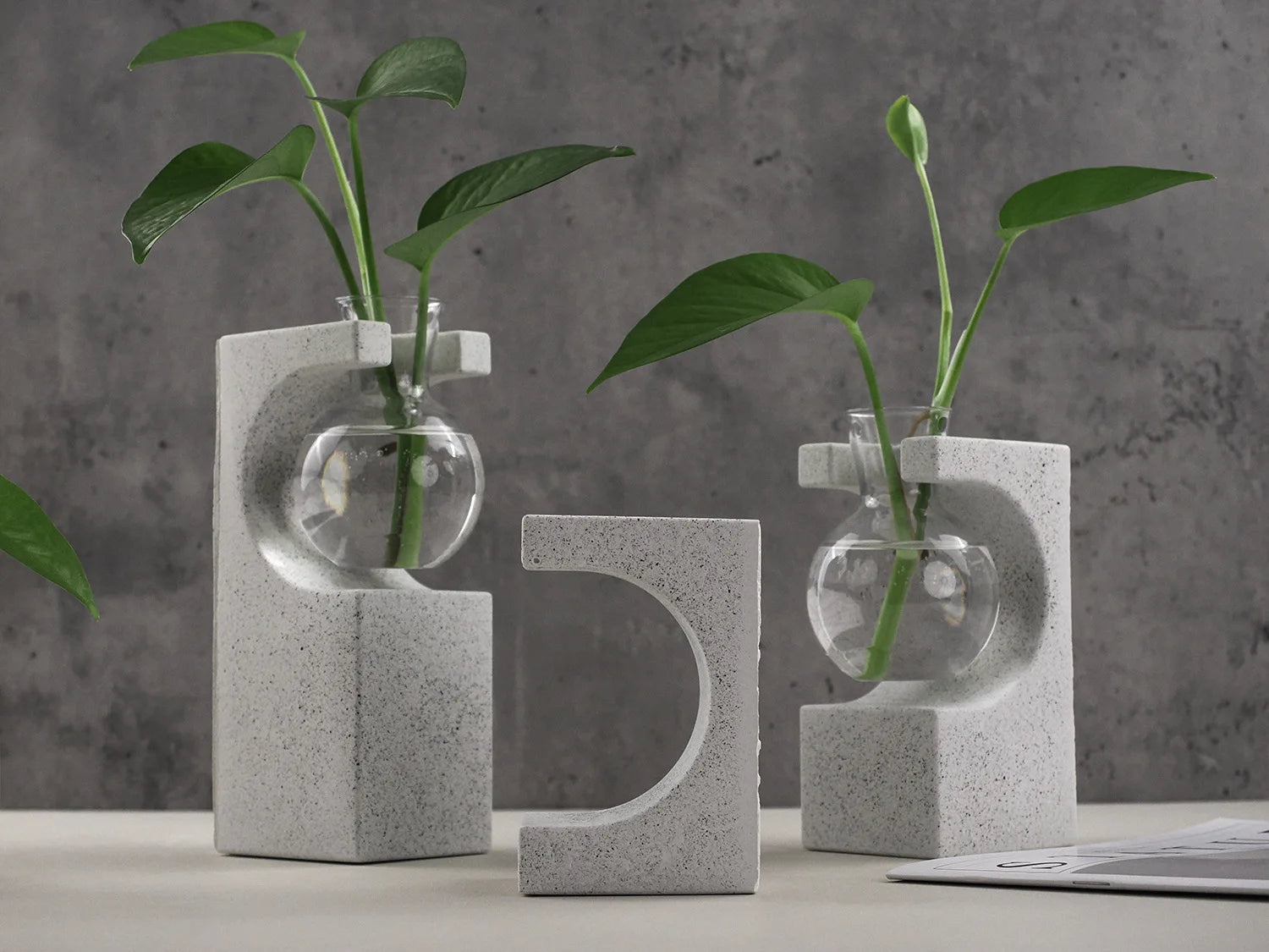 Silicone Vase Mold for DIY Epoxy Resin, Plaster, and Cement Hydroponic Planters - Tulique