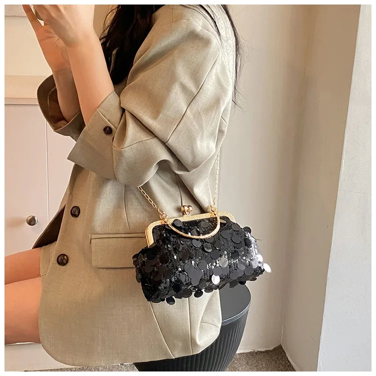Elegant Sequins Evening Clutch Bag - Bling Chain Strap