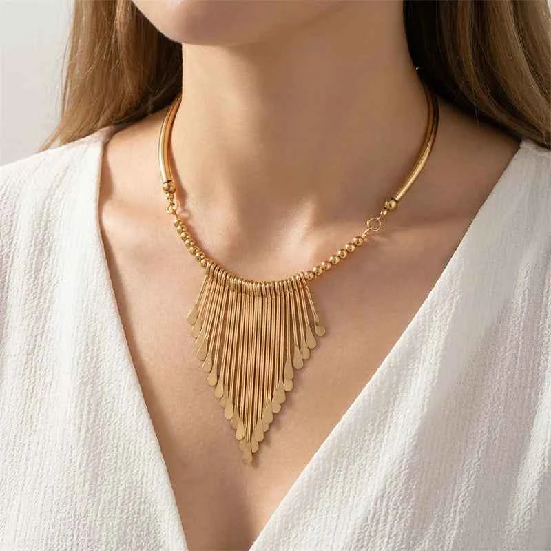 Elegant Bridal Choker Necklace - Gold Geometric Tassel Pendant