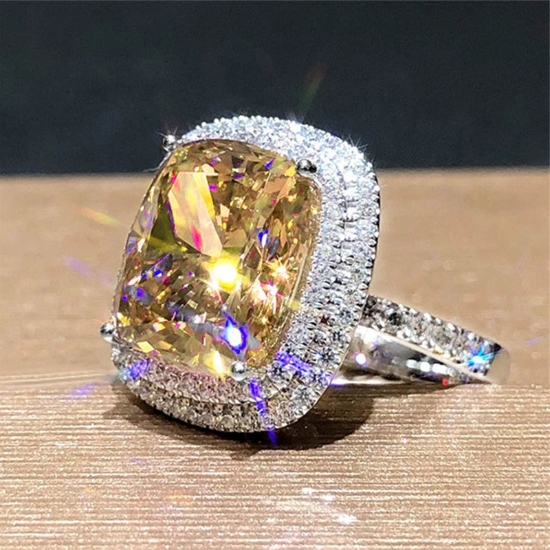 Elegant Yellow Cubic Zirconia Ring - Luxury Fashion Jewelry