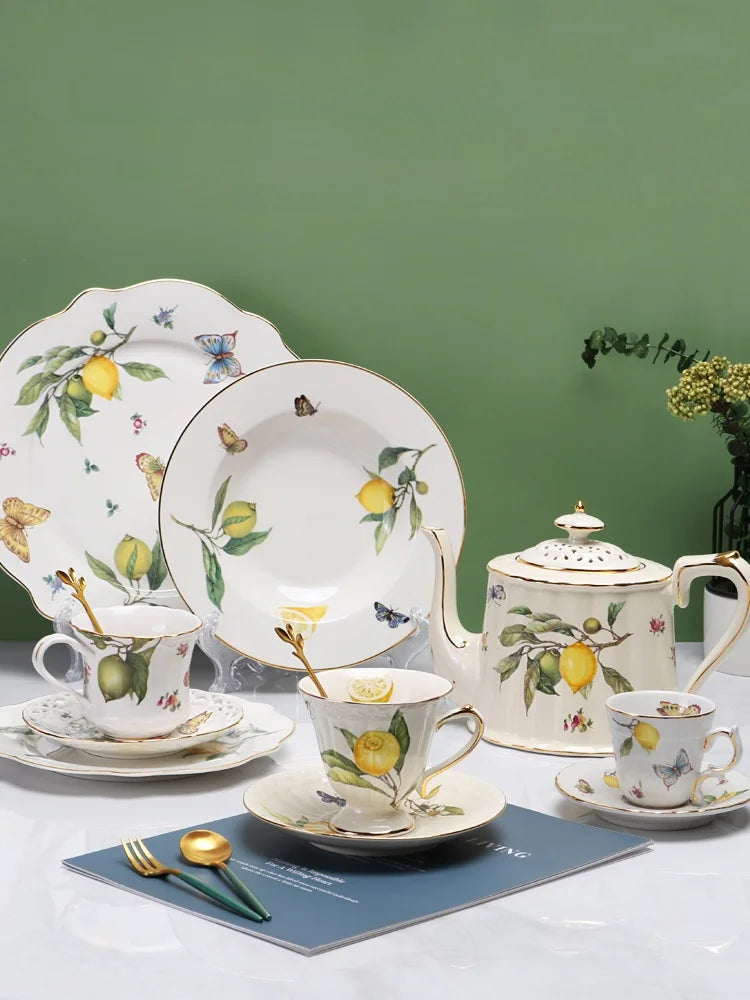 Elegant Ceramic Dinner Plate - European Style Round Dish