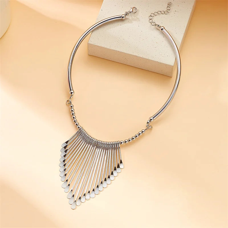 Elegant Bridal Choker Necklace - Gold Geometric Tassel Pendant