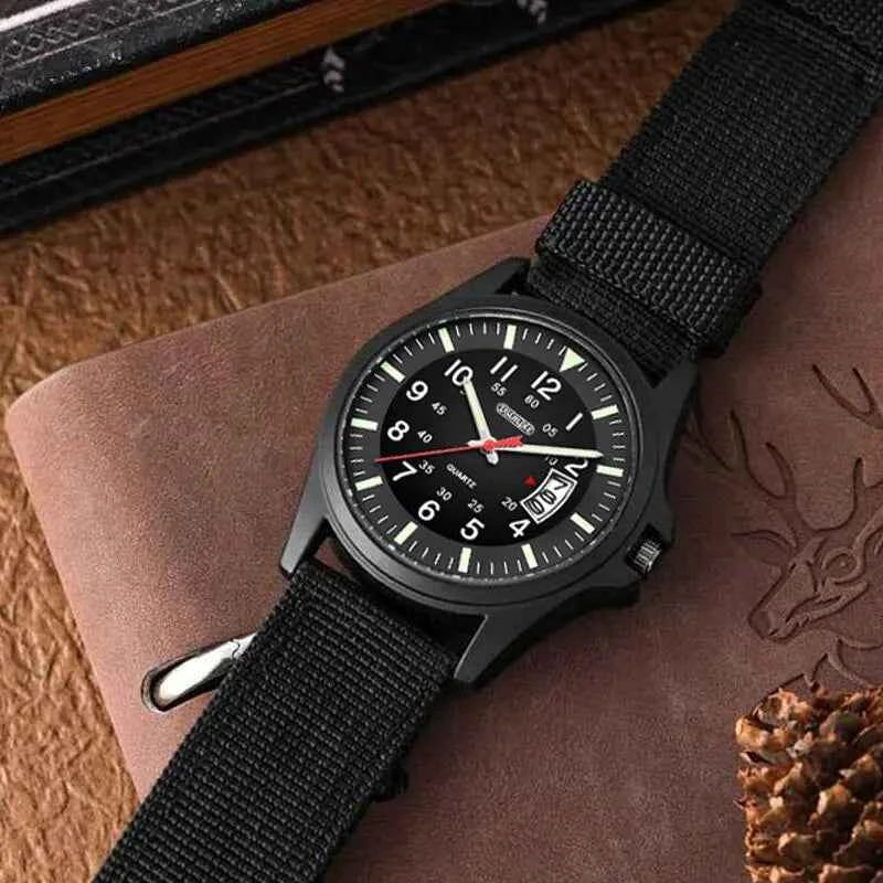 Military Quartz Watch - Durable Nylon Strap & Calendar