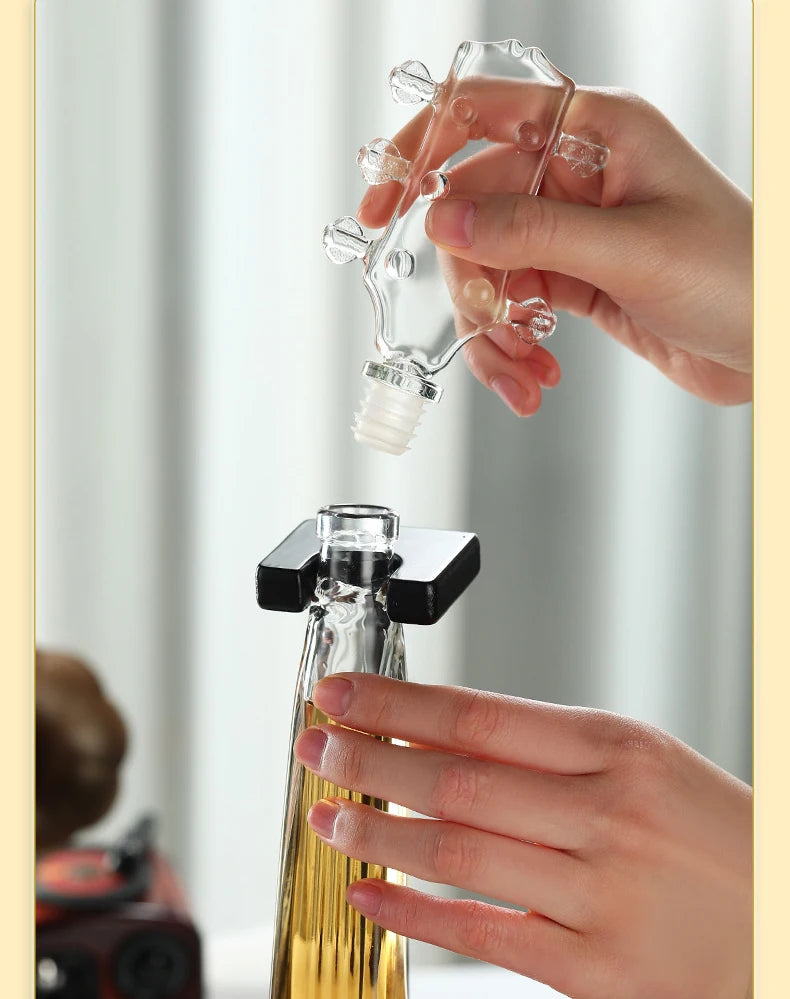Premium Glass Guitar Decanter - Elegant Wine Aerator Set