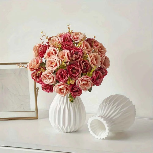 Elegant Plastic Home Vase - Modern Minimalist Decor