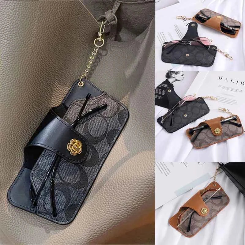Portable Glasses Case with Keychain - Protective Travel Pouch
