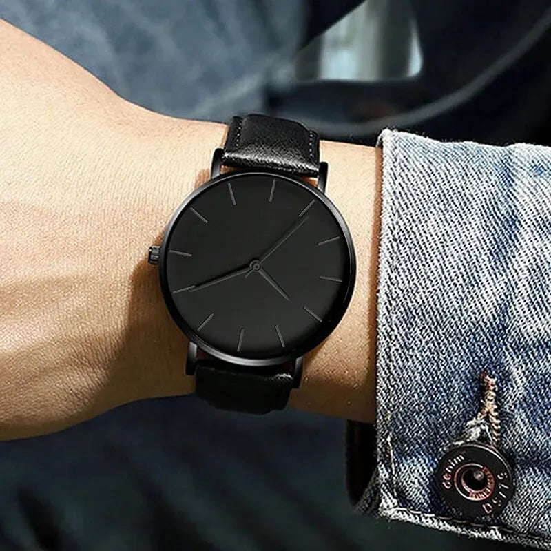 Luxury Mens Quartz Wristwatch Set with Leather Bracelet