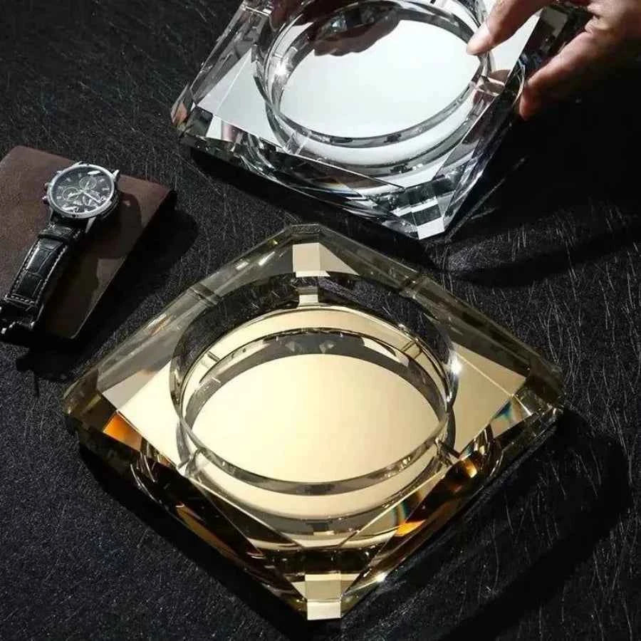 Household KTV Bar Glass Crystal Ashtray Cenicero Smoking Ash Tray Beautiful Ashtray Father Boy Friend Birthday Gift Accessories