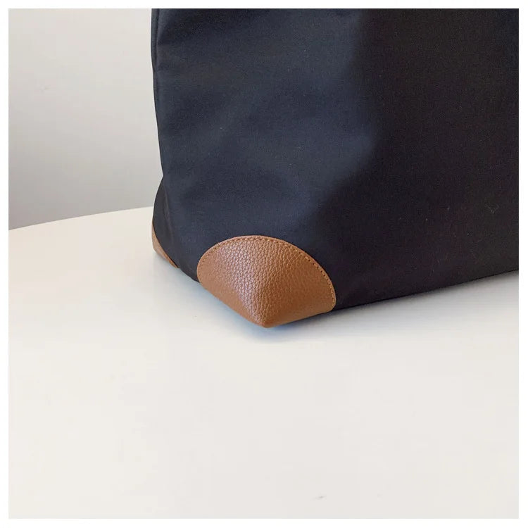 Elegant Travel Tote Bag - Versatile Carry-All
