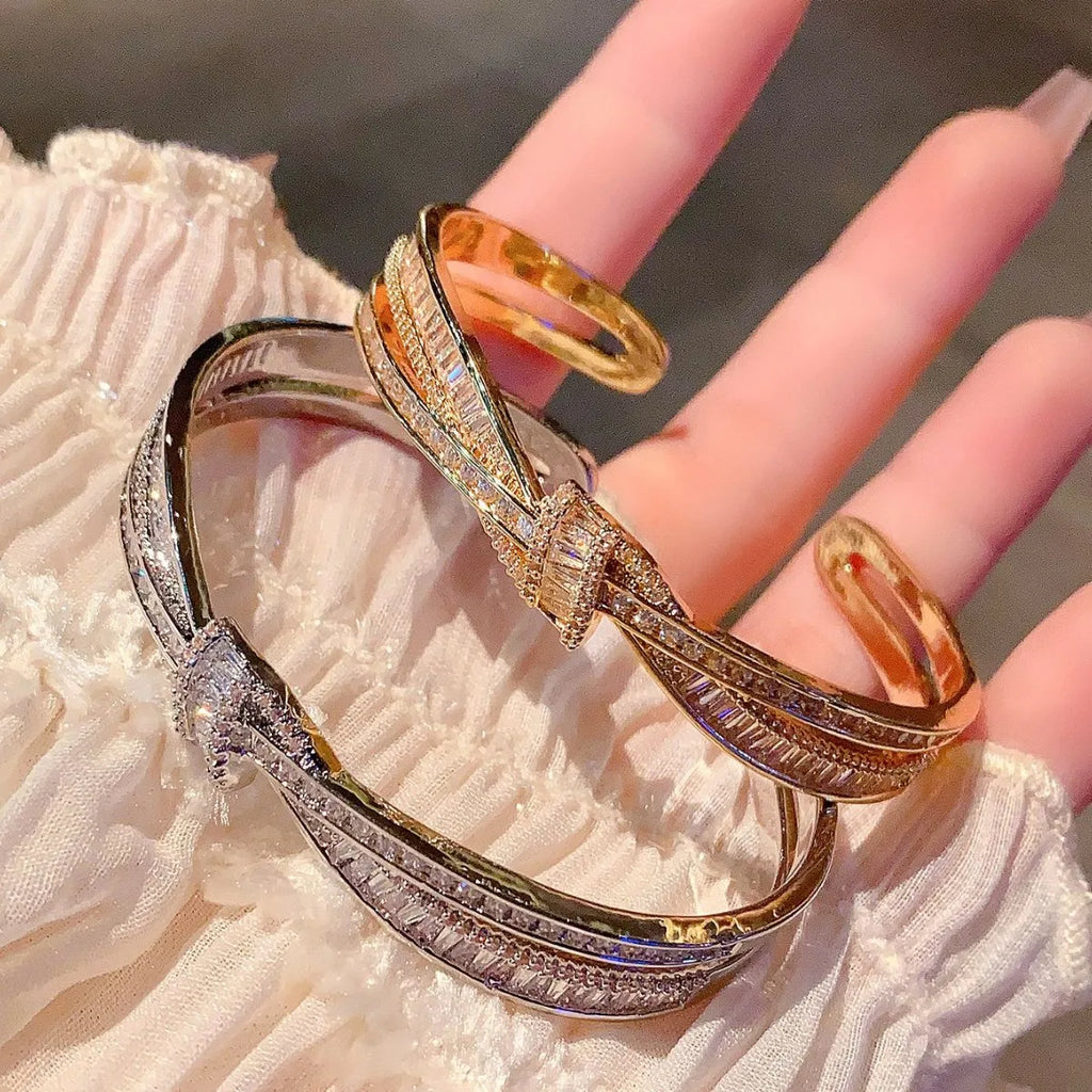 Elegant Twisted Knot Cuff Bracelet - Sparkling Zircon