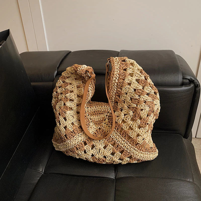 Elegant Knitted Straw Handbag - Hand-Woven Seaside Tote