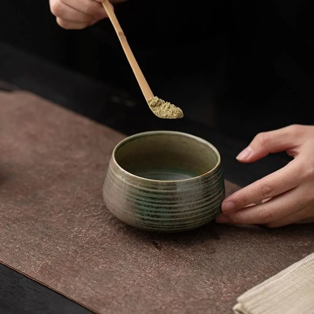 Premium Ceramic Matcha Bowl - Smooth Large Capacity