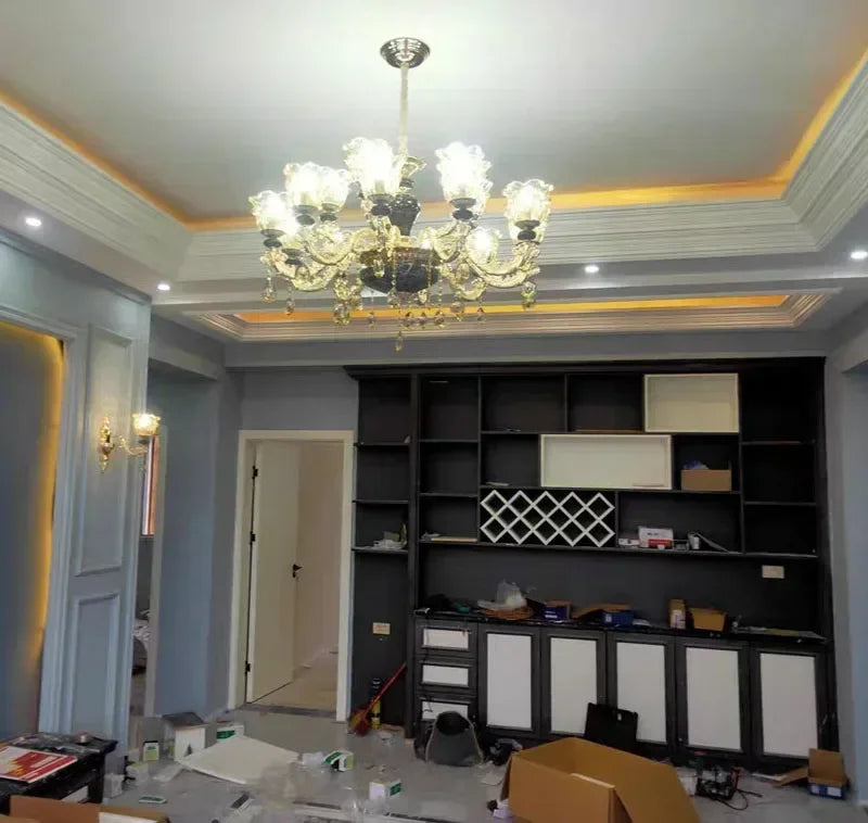 Elegant French Retro Chandelier - Grand Crystal Lighting