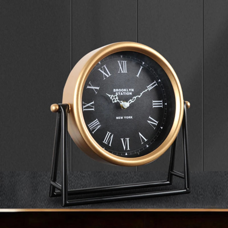 Elegant Retro Metal Desk Clock - Silent Quartz Design