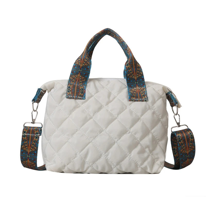 Elegant Rhombus Shoulder Bag - Spacious & Versatile