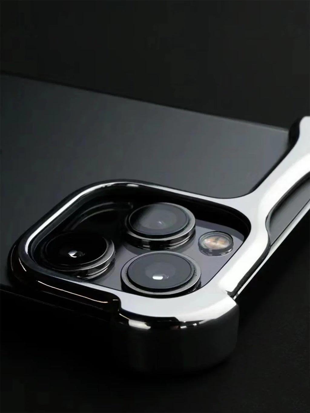 Premium Aluminum Alloy Phone Case - Irregular Bumper Protection