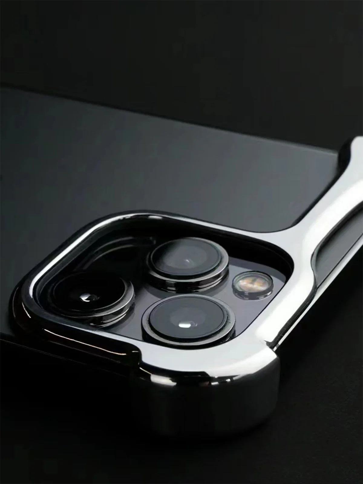 Premium Aluminum Alloy Phone Case - Irregular Bumper Protection