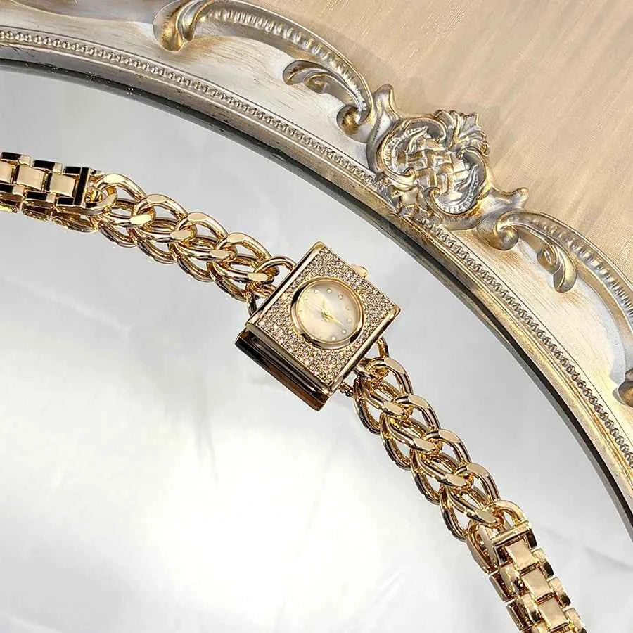 Elegant Diamond Chain Women's Watch - Luxury Square Head