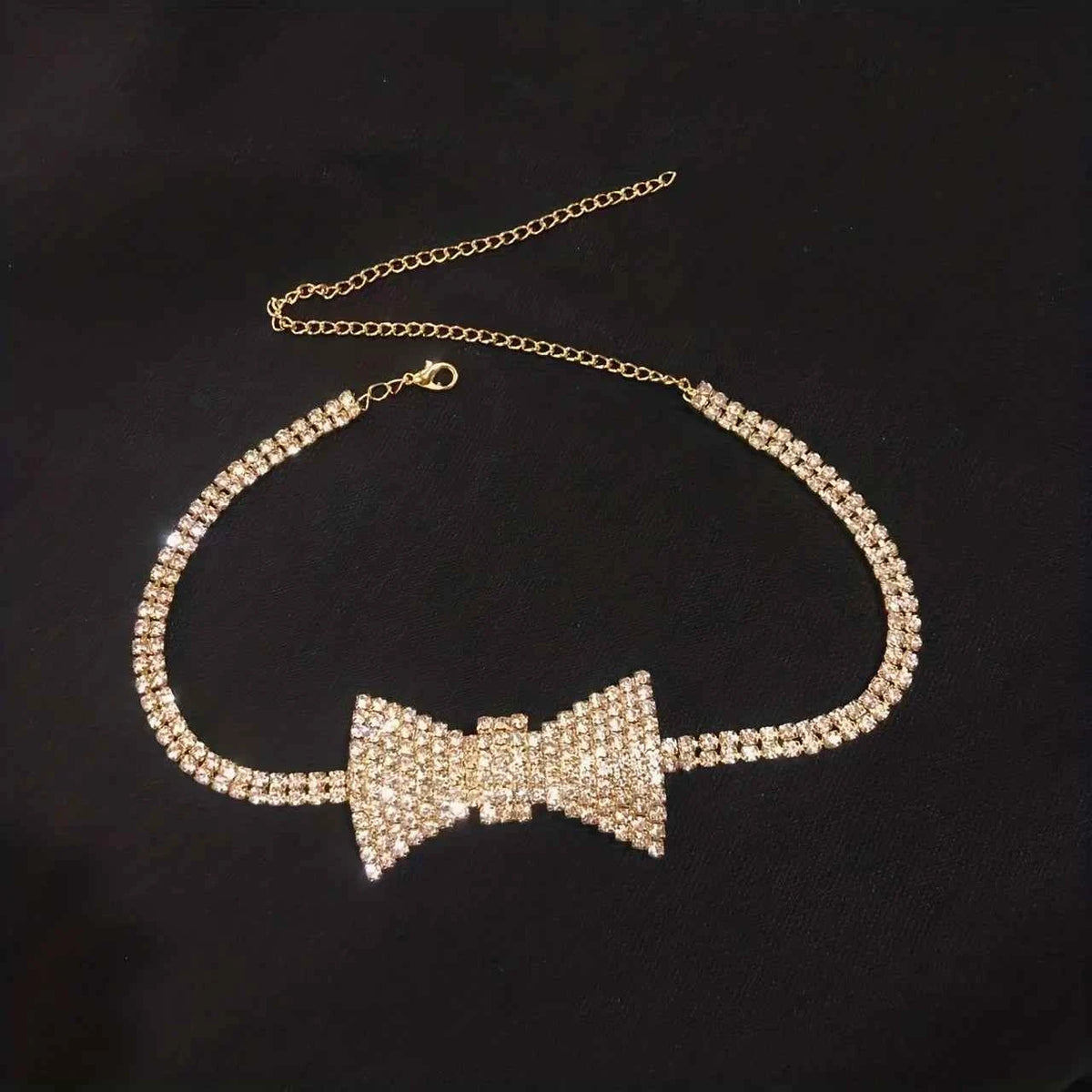 Elegant Crystal Bow Necklace - Rhinestone Jewelry Accessory