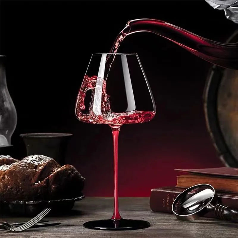 Crystal red wine glass - elegant stemmed goblet with brilliant clarity