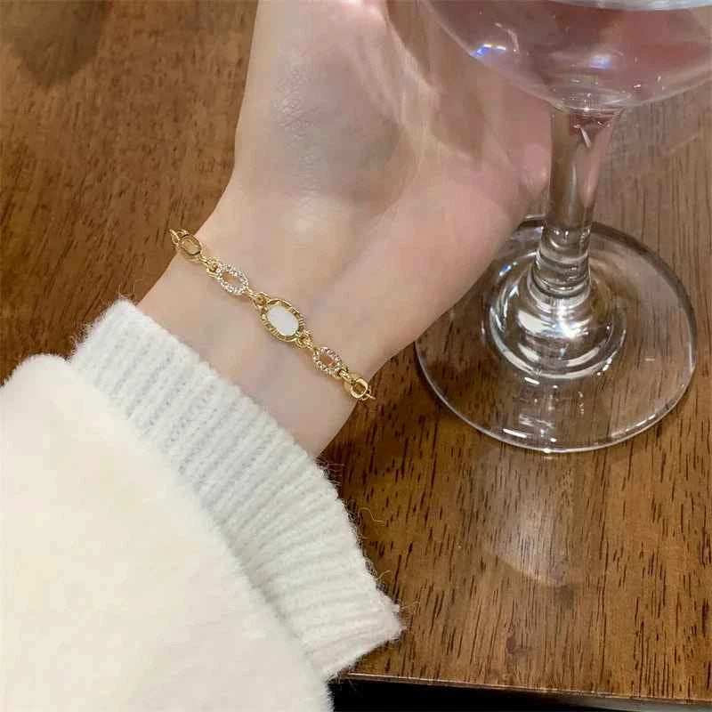 Luxury Geometric Gold Zircon Bracelet - Square Design