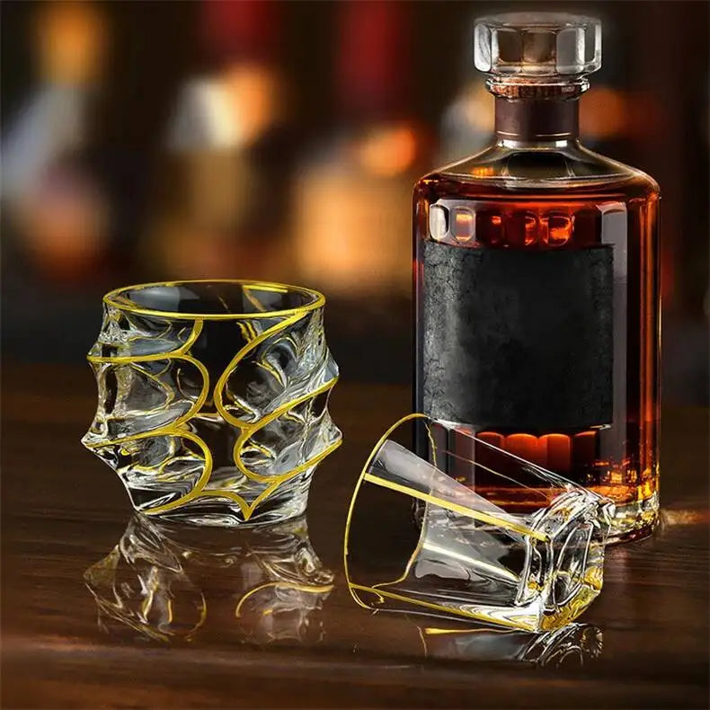 Elegant Luxury Whiskey Glass - Crystal & Golden Line Design