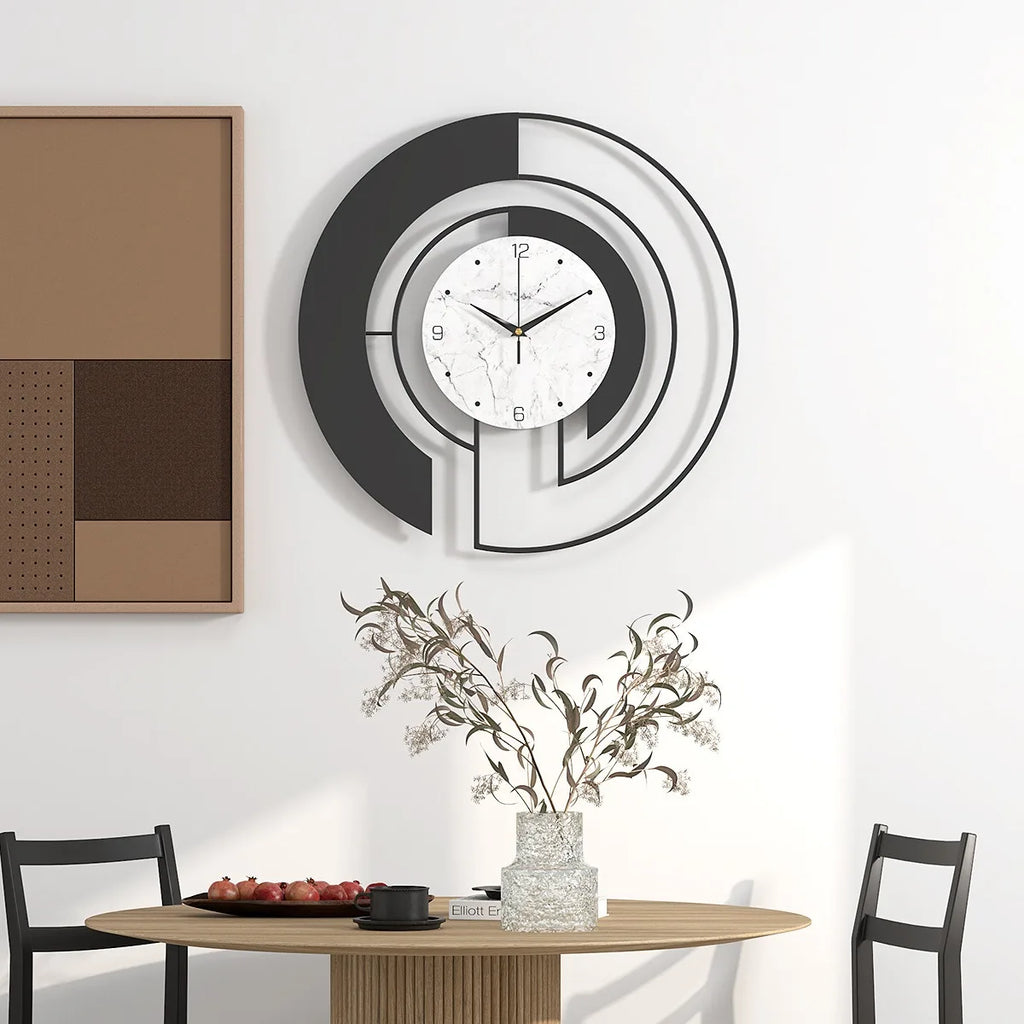 Elegant Gold Metal Wall Clock - Silent & Decorative