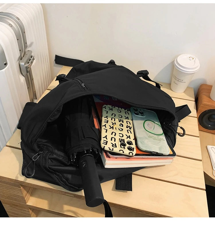 Premium Men's Chest Bag - Multi-Functional & Large Capacity