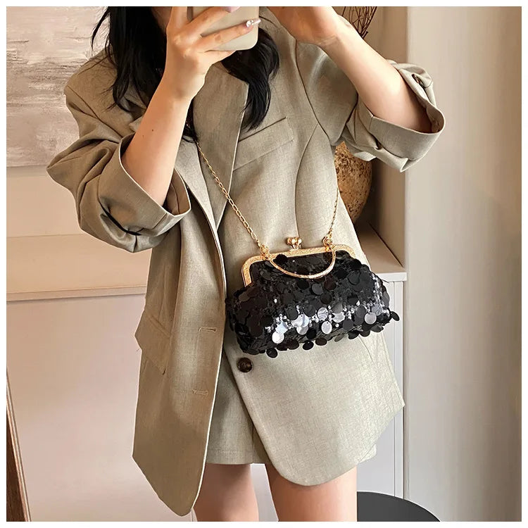 Elegant Sequins Evening Clutch Bag - Bling Chain Strap