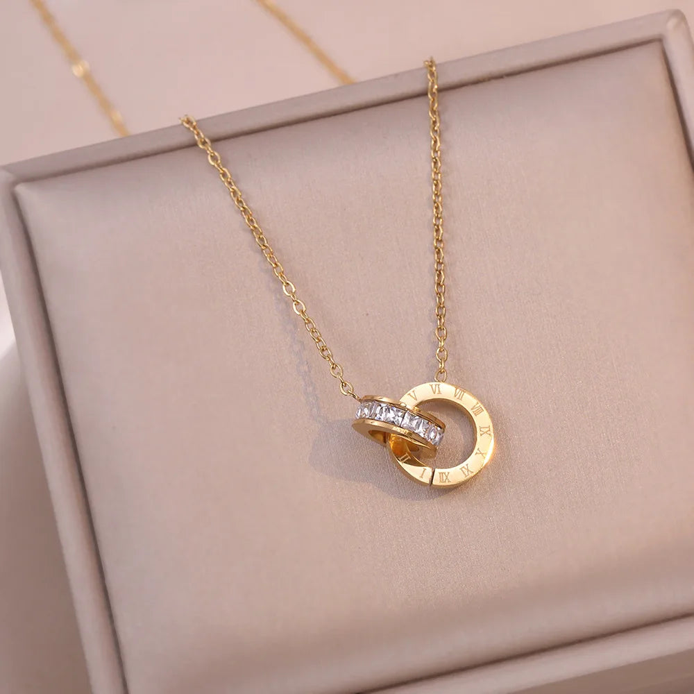 Luxury Roman Numeral Pendant Necklace - Elegant Stainless Steel