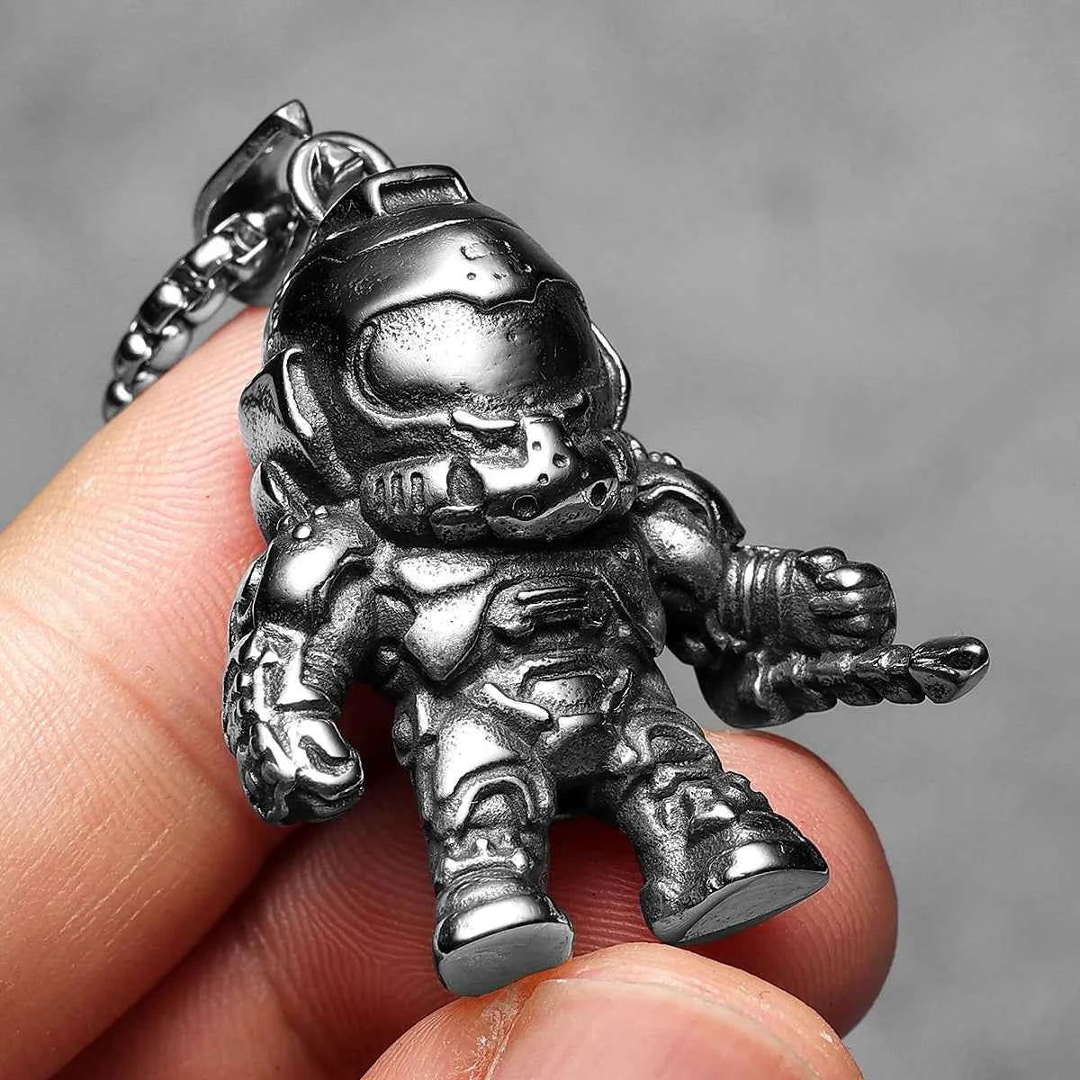 Mech Astronaut Stainless Steel Man Necklaces Pendant Chain Punk Retro For Women Fashion Jewelry Gifts Wholesale Dropshiping
