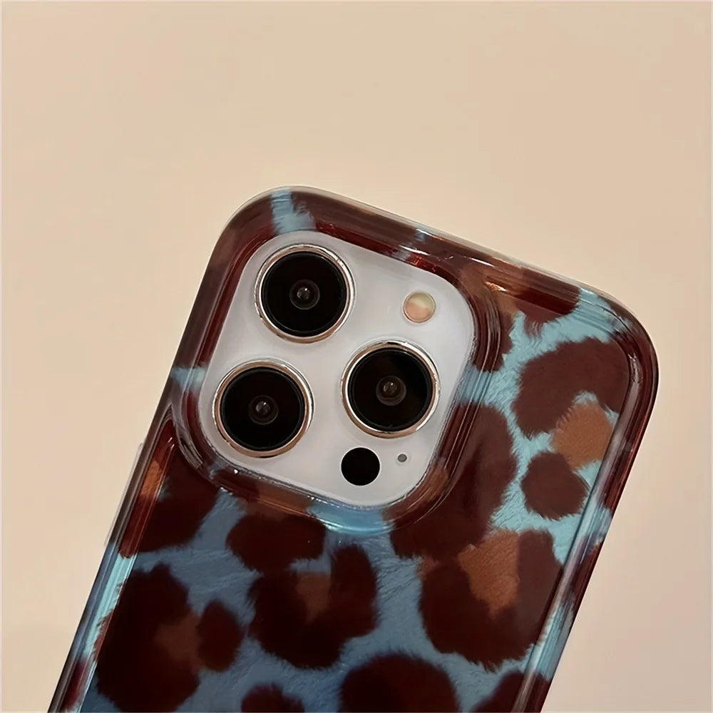 Elegant Leopard Print iPhone Case - Soft & Shockproof