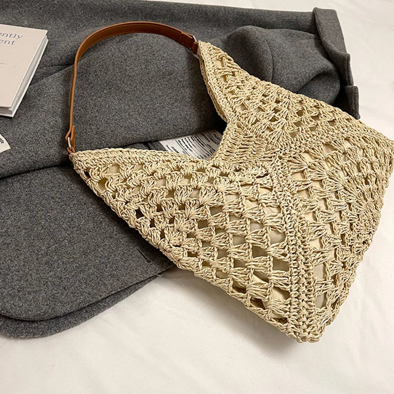 Elegant Knitted Straw Handbag - Hand-Woven Seaside Tote