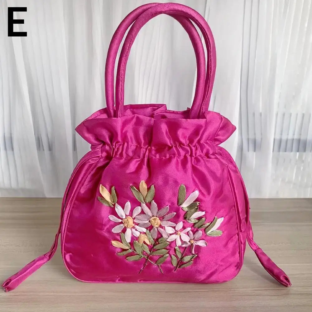 Elegant Embroidery Drawstring Bag - Vintage Hanfu Accessory