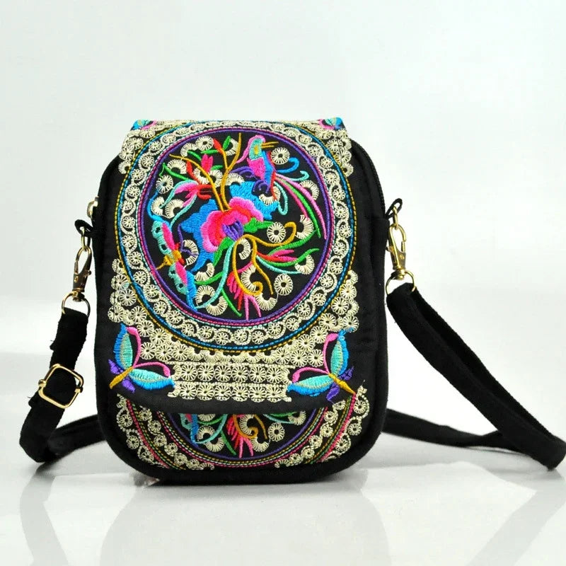 Elegant Embroidered Crossbody Bag - Vintage Floral Design
