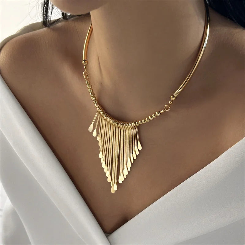 Elegant Bridal Choker Necklace - Gold Geometric Tassel Pendant