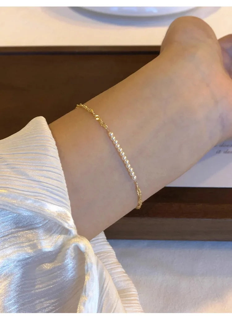 Elegant Mini Pearl Hand Bracelet - Light Luxury Minimalist