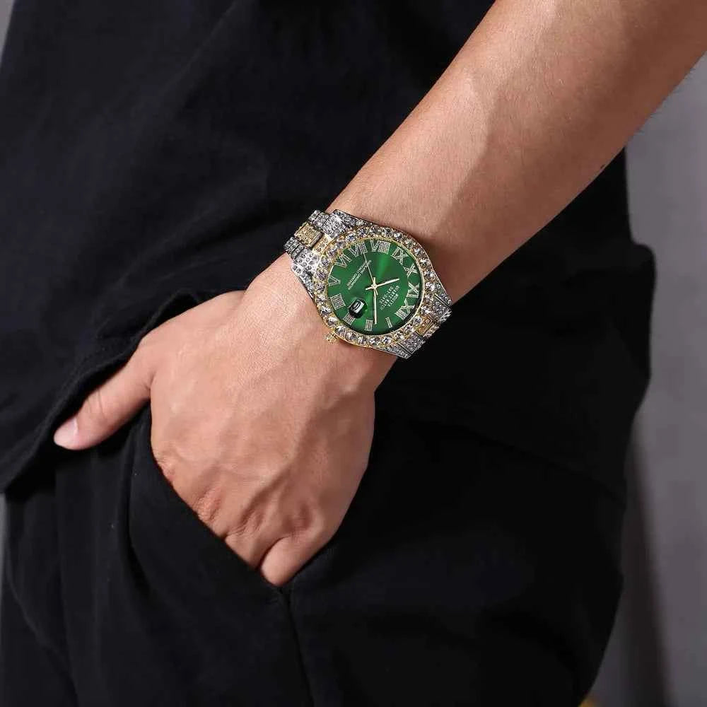Luxury Gold Quartz Watch - Diamond Rhinestone Calendar