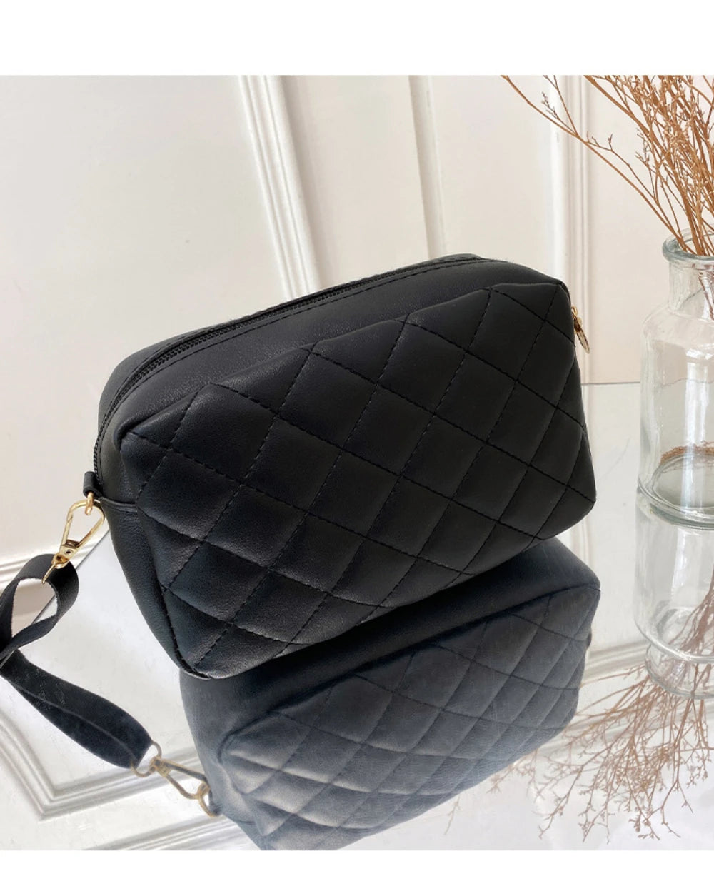 Tassel Embroidery Crossbody Bag - Chic Lingge Plaid Camera Bag with Chain Strap for Women - Tulique