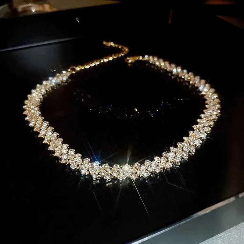 Luxury Shiny Full Rhinestone Choker Necklace - Geometric Crystal Jewelry