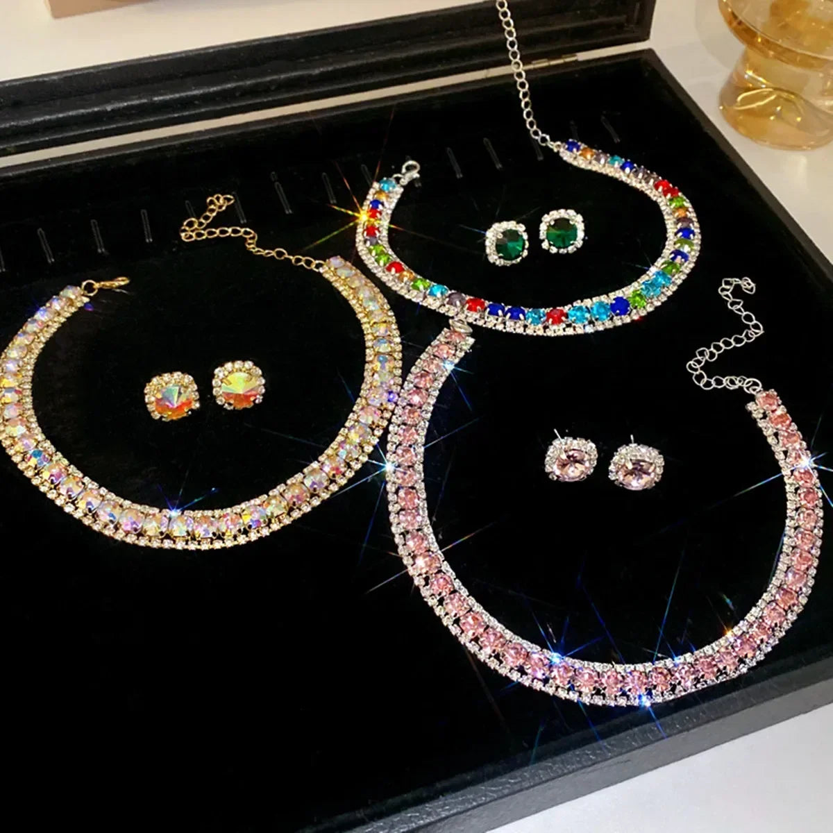 Elegant Crystal Jewelry Set - Luxury Necklace & Earrings for Women