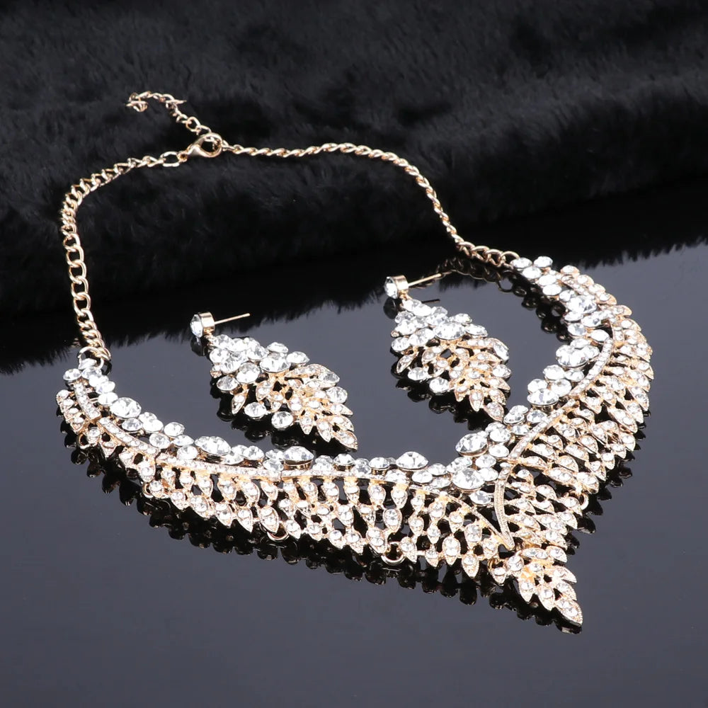 Elegant Crystal Jewelry Set - Rhinestone Necklace & Earrings