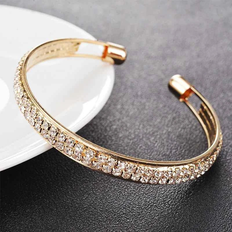 Elegant Rhinestone Cuff Bracelet - Premium Crystal Fashion Accessory