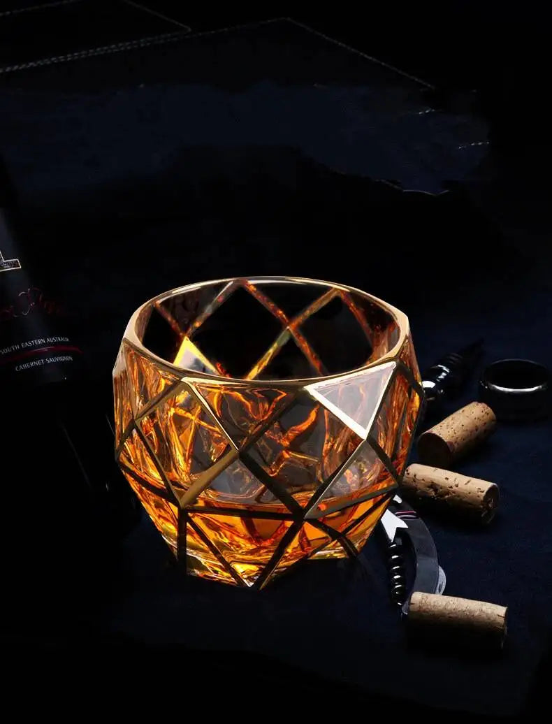 Elegant Luxury Whiskey Glass - Crystal & Golden Line Design